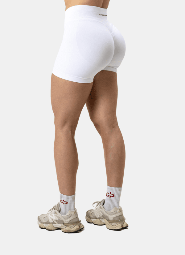 Effortless Contour Shorts – Ice White